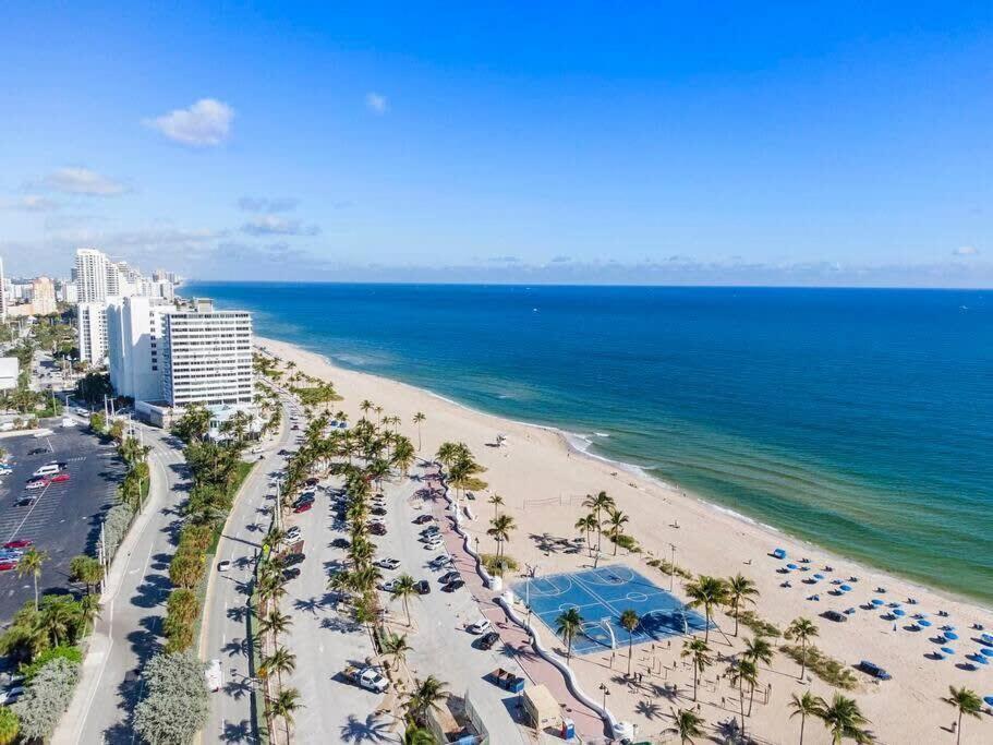Walk To Las Olas Banyan Room Palm Paradise Inn Fort Lauderdale Buitenkant foto